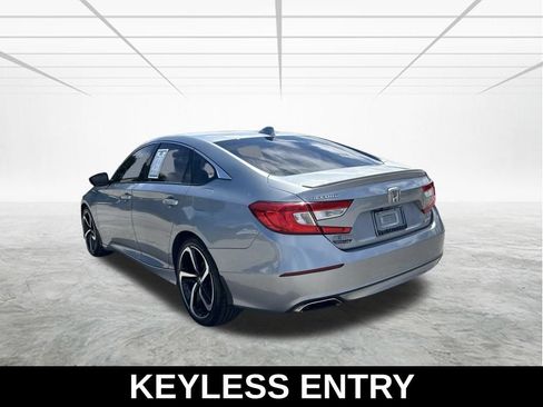 Used 2019 Honda Accord Sport image 7