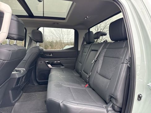 Used 2024 Toyota Tundra Limited image 9