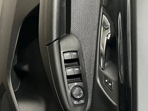 New 2026 Chevrolet TrailBlazer LT w/ Convenience Package FWD image 12