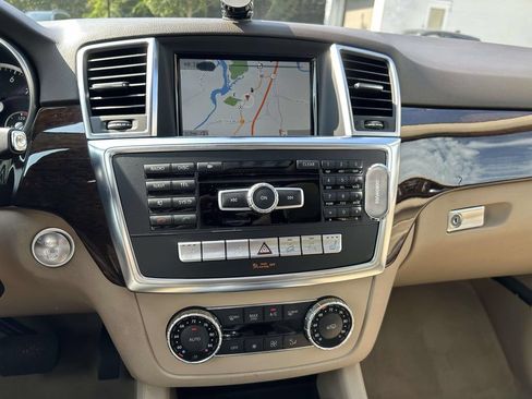 Used 2014 Mercedes-Benz ML 350 4MATIC image 25