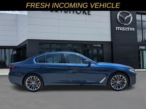 Used 2021 BMW 540i w/ Convenience Package RWD image 2