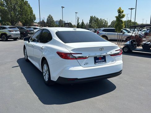 Used 2025 Toyota Camry LE w/ Convenience Package AWD/4WD image 4