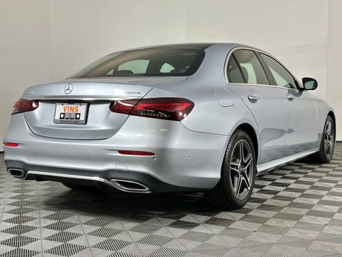 Used 2022 Mercedes-Benz E 450 4MATIC Sedan image 4