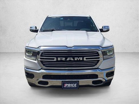 Used 2023 RAM 1500 Laramie AWD/4WD image 2