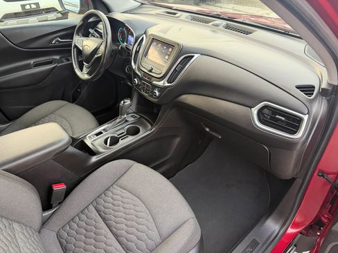 Used 2020 Chevrolet Equinox LT image 15