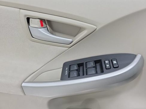 Used 2010 Toyota Prius One FWD image 26