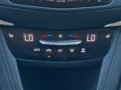 Used 2019 Cadillac XT5 Luxury image 25