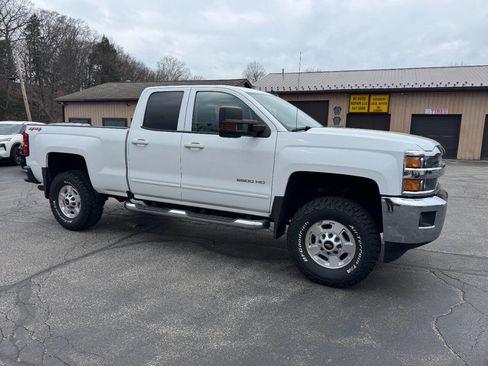 Used 2019 Chevrolet Silverado 2500 LT w/ All Star Edition image 2