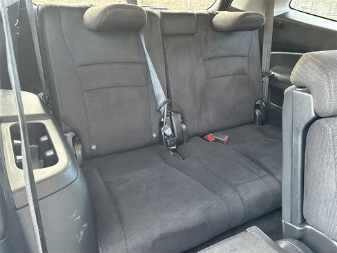 Used 2017 Honda Pilot EX image 15