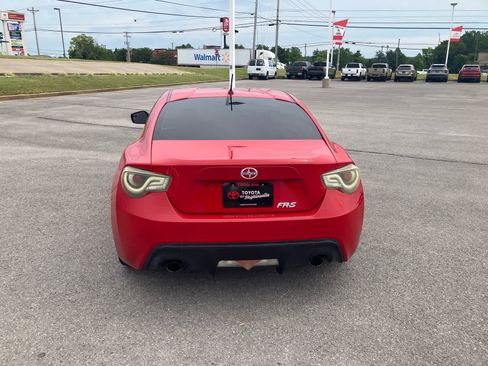 Used 2013 Scion FR-S RWD image 6