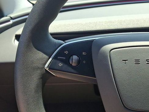 Used 2024 Tesla Model 3 Long Range RWD image 22