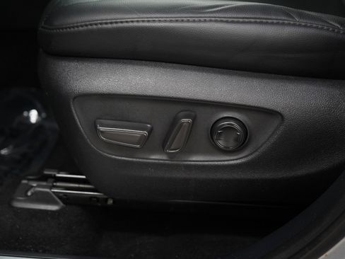 Used 2020 Toyota Highlander Limited AWD/4WD image 29