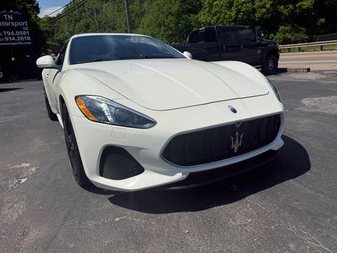 Used 2018 Maserati GranTurismo Sport RWD image 23