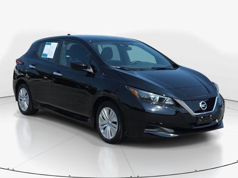 Used 2022 Nissan Leaf S FWD image 2