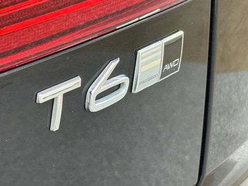 Used 2020 Volvo XC60 T6 Inscription w/ Protection Package Premier image 25