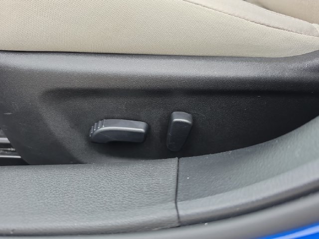 Used 2025 Nissan Altima 2.5 SV FWD image 16