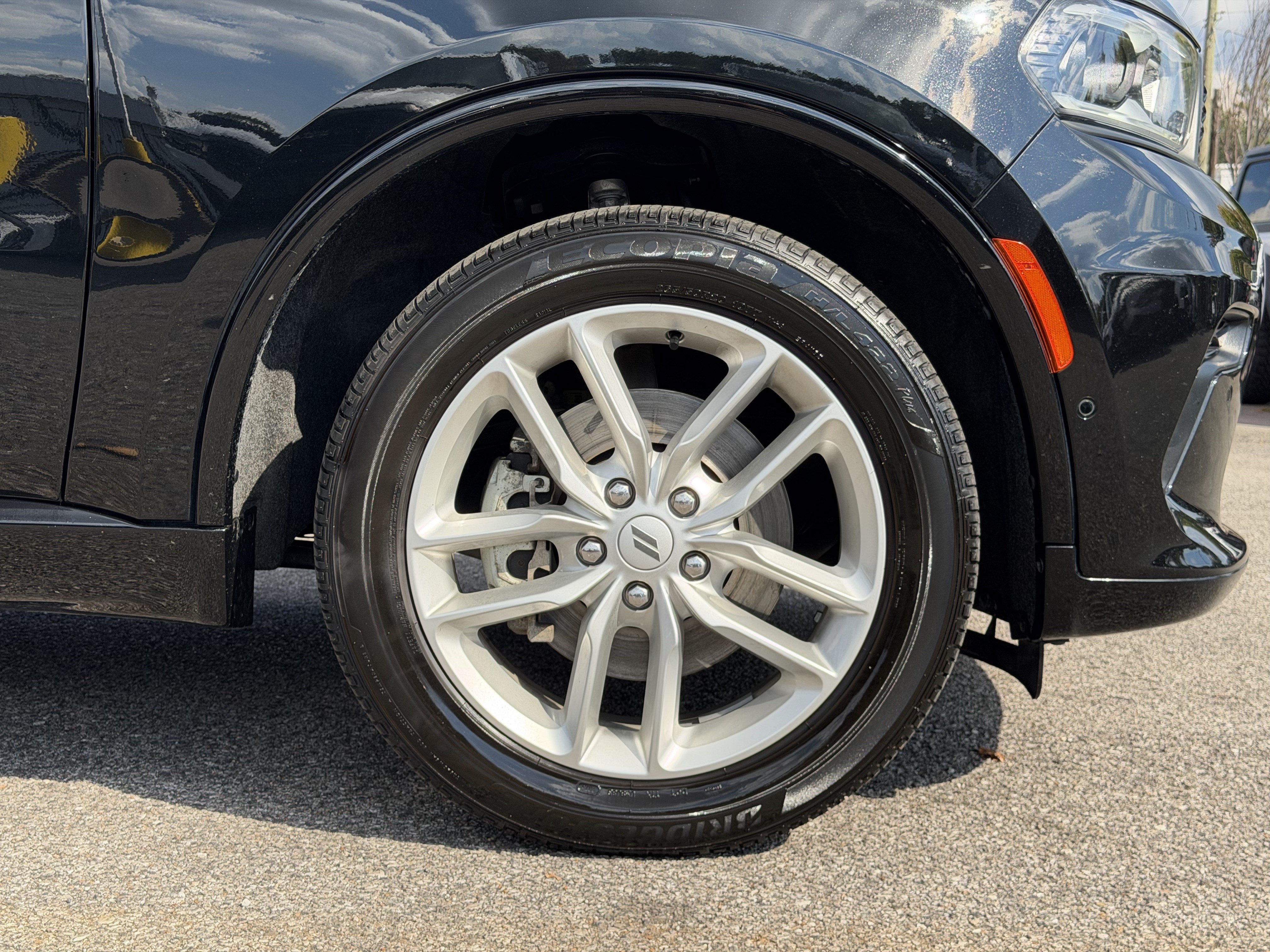 Used 2025 Dodge Durango GT AWD/4WD image 13