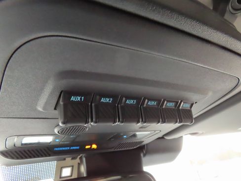 New 2025 Ford Bronco Badlands w/ Sasquatch Package image 19