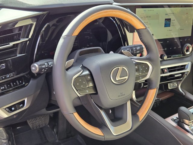 New 2026 Lexus RX 450h AWD w/ Convenience Package image 10