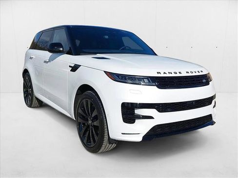 New 2025 Land Rover Range Rover Sport Dynamic SE image 3