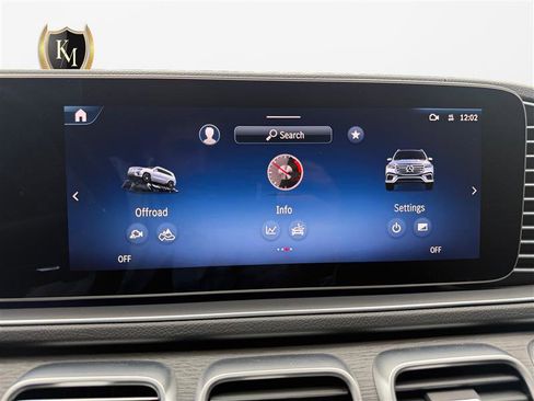 Used 2024 Mercedes-Benz GLS 450 4MATIC image 25