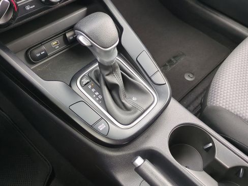 Used 2024 Kia Soul LX w/ Option Group 015 image 15