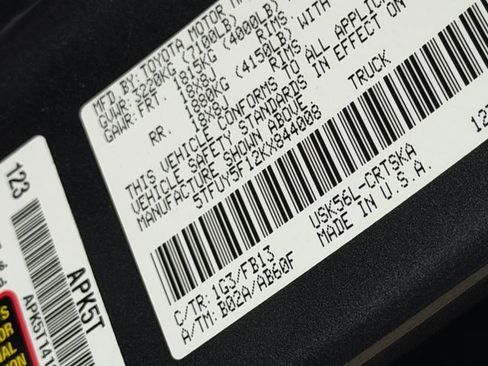 Used 2019 Toyota Tundra SR5 w/ TRD Off Road Package image 10