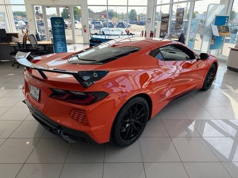 Used 2026 Chevrolet Corvette Stingray Coupe w/ Z51 Performance Package RWD image 11