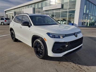 New 2026 Volkswagen Tiguan SE R-Line