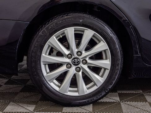 Used 2018 Toyota Camry LE FWD image 50