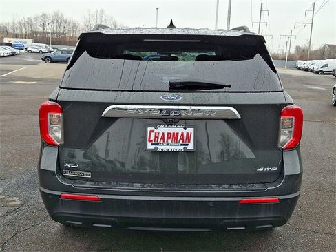 Certified 2023 Ford Explorer XLT image 5