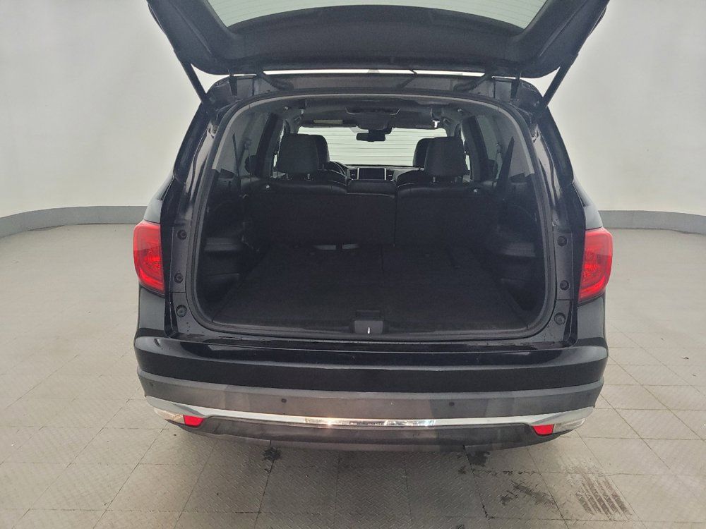 Used 2017 Honda Pilot Touring image 29