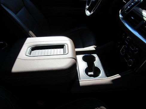 Used 2023 Chevrolet Tahoe High Country image 41