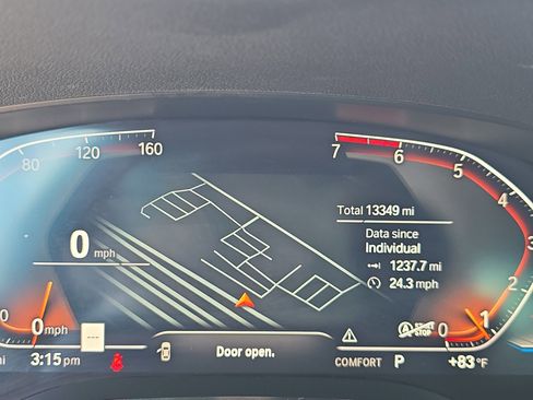 Used 2023 BMW 530i w/ Executive Package image 25