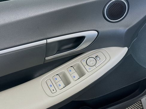 Used 2025 Hyundai Sonata SEL image 15