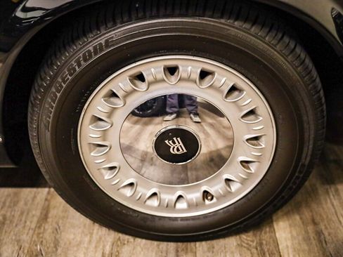 Used 2000 Rolls-Royce Corniche RWD image 14