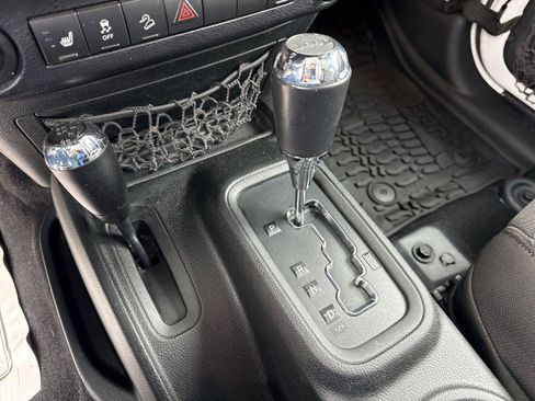 Used 2017 Jeep Wrangler Unlimited Sport w/ Quick Order Package 24S image 19