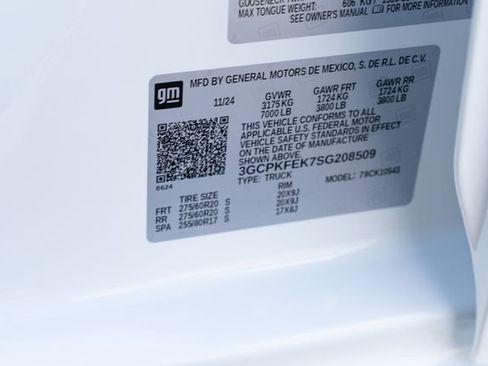 Used 2025 Chevrolet Silverado 1500 LT Trail Boss w/ Protection Package AWD/4WD image 10