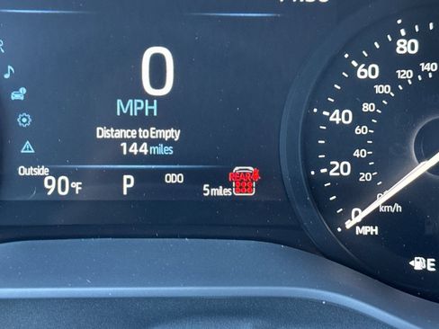 New 2026 Toyota Sienna LE image 27