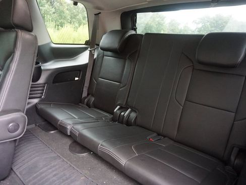 Used 2018 GMC Yukon Denali w/ Denali Ultimate Package AWD/4WD image 17