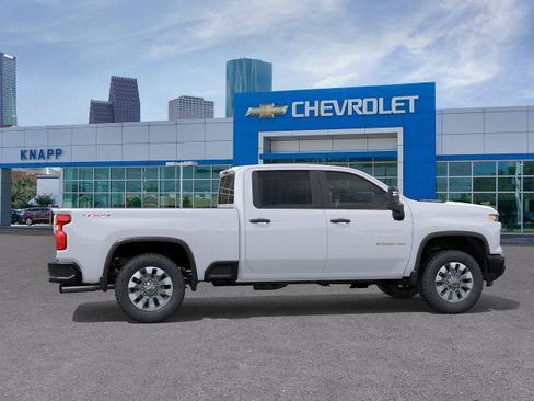 New 2026 Chevrolet Silverado 2500 Custom w/ Custom Value Package AWD/4WD image 5