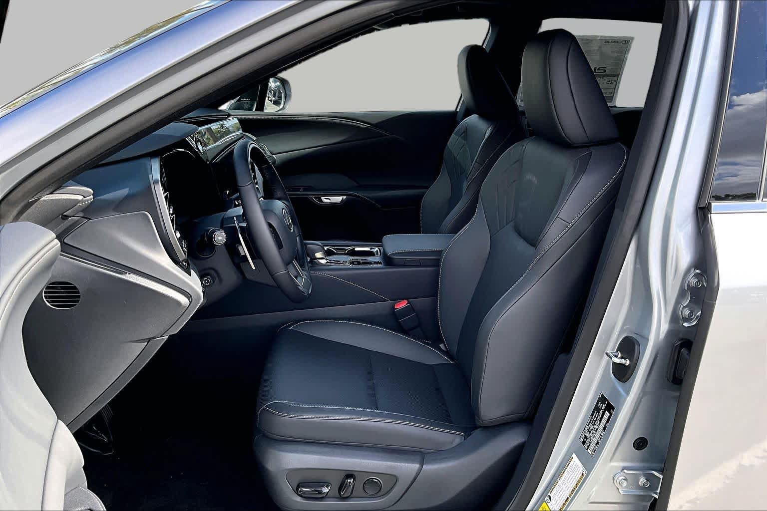 New 2026 Lexus RX 350 Premium FWD image 18