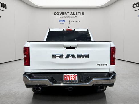 Used 2025 RAM 1500 Laramie AWD/4WD image 4