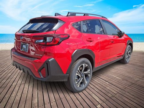 Used 2025 Subaru Crosstrek 2.5i Premium AWD/4WD image 4