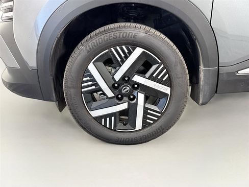 Used 2026 Nissan Kicks SV FWD image 26