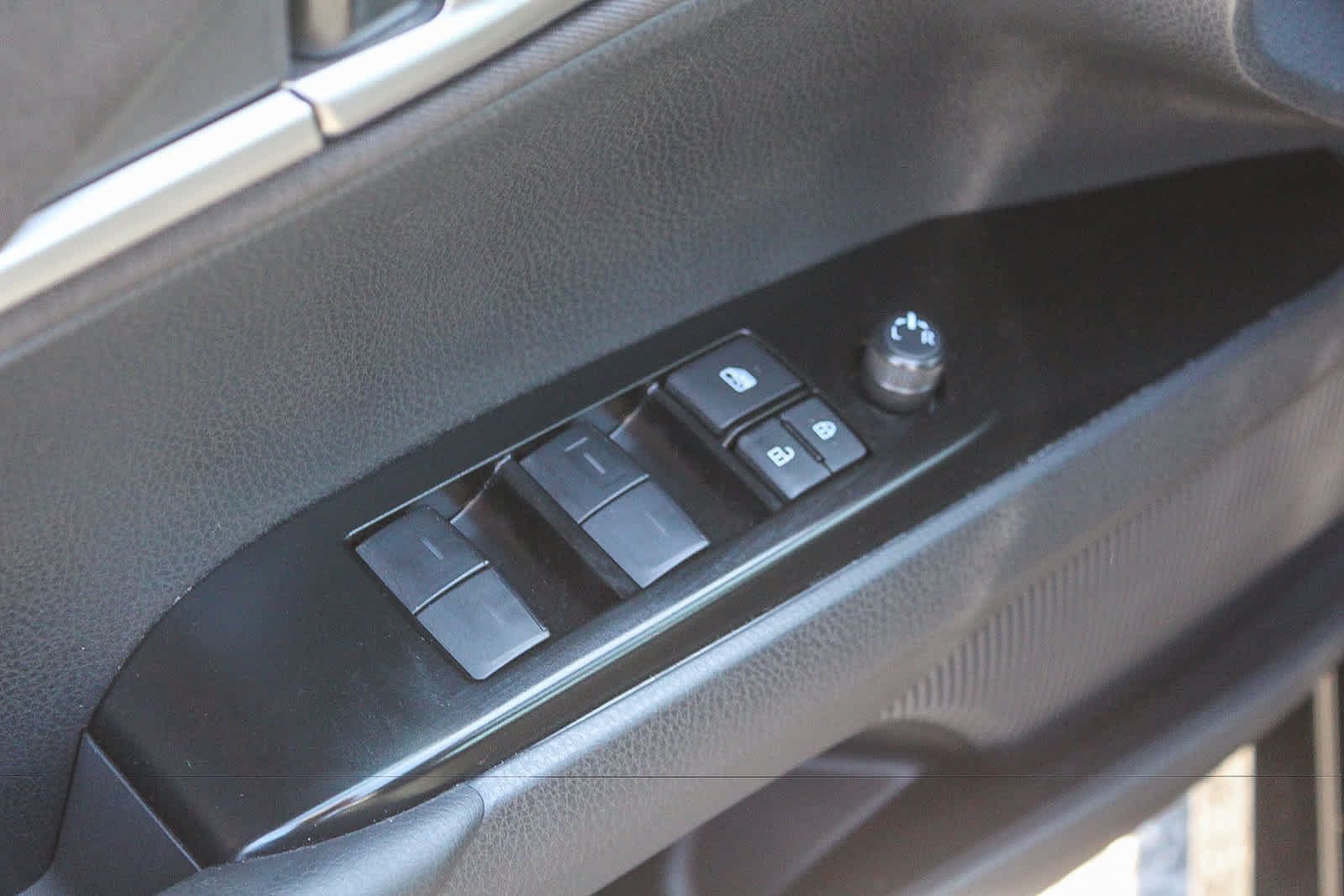 Used 2026 Toyota Camry LE w/ Convenience Package FWD image 26