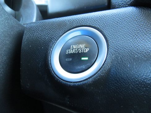 Used 2018 GMC Terrain SLT w/ Preferred Package image 30