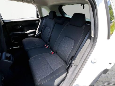 Used 2024 Honda HR-V LX image 18