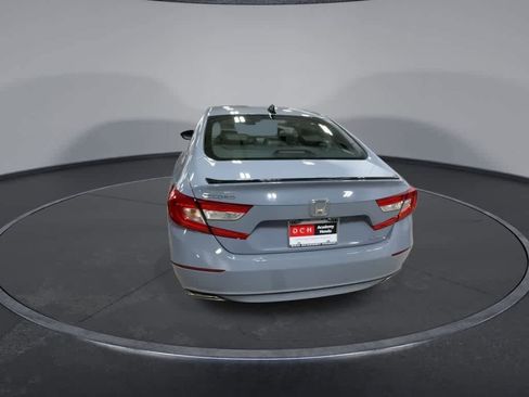 Used 2022 Honda Accord Sport image 4