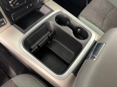Used 2018 RAM 1500 Big Horn AWD/4WD image 22